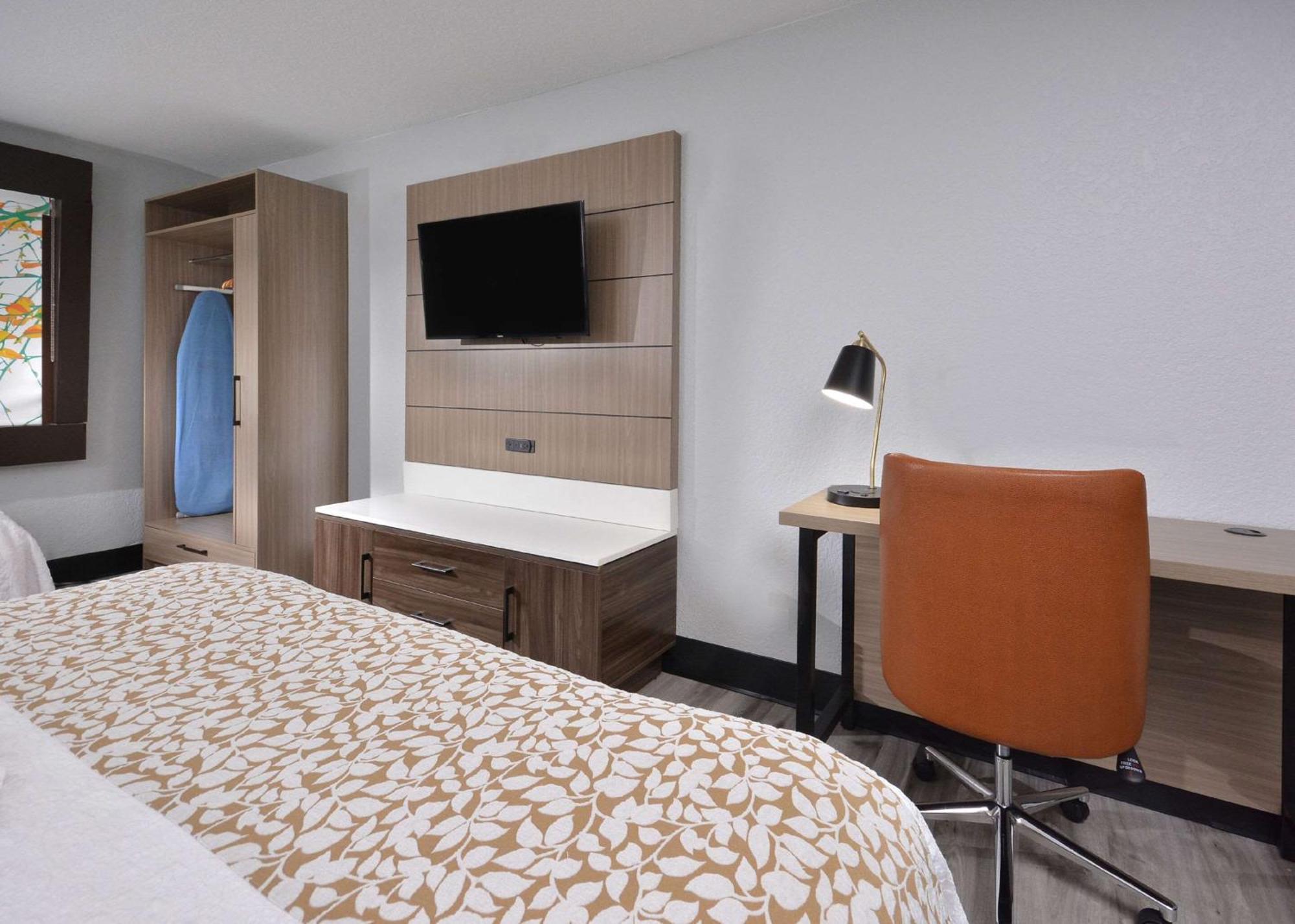 Brookstone Lodge Near Biltmore Village, Ascend Hotel Collection Ешвілл Екстер'єр фото